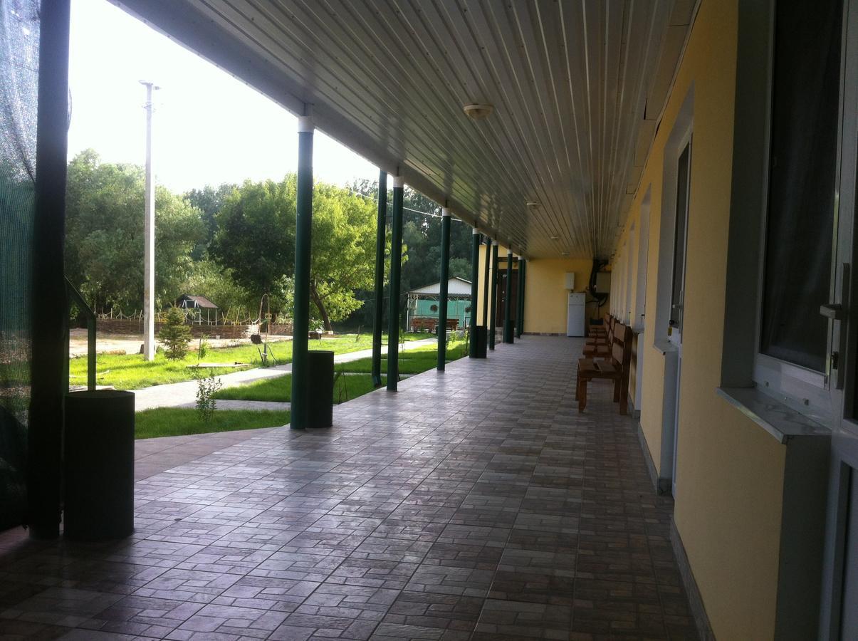 Рыбное Место Hotel Troitskoye Ngoại thất bức ảnh