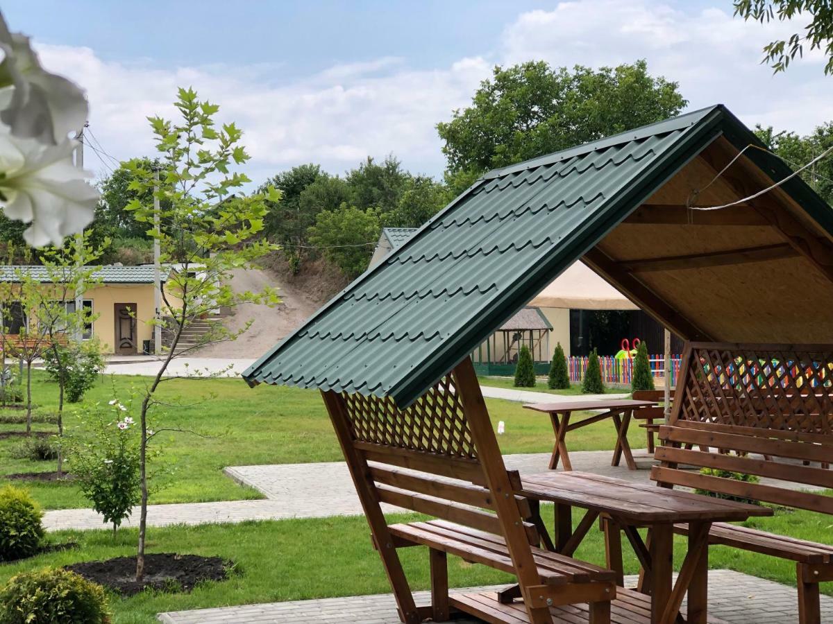 Рыбное Место Hotel Troitskoye Ngoại thất bức ảnh